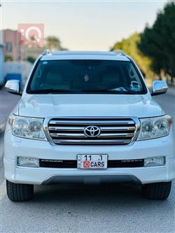 تويوتا لاندكروزر